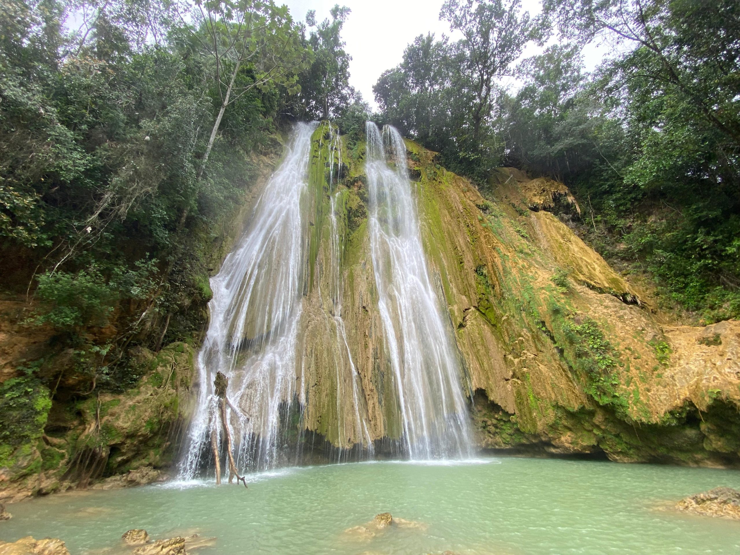 Salto El Limón, un pulso ambiental y económico del turismo en Samaná