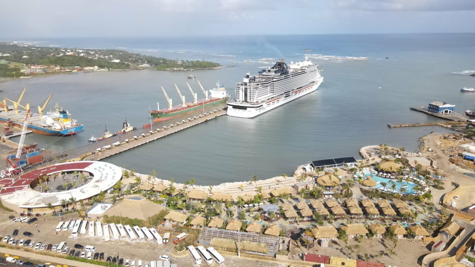Puerto Plata mantiene crecimiento en los cruceros: recibirá 52 embarcaciones en abril