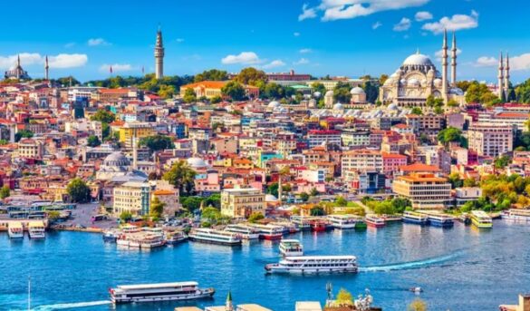 Teletrabajar y viajar: así es la visa nómada digital de Turquía que permite descubrir todos sus secretos