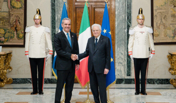 Pdte. Abinader pide incrementar vuelos directos  RD. Italia.