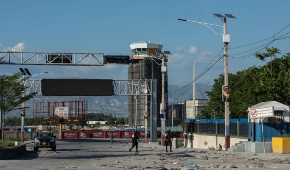 Aun suspendidos los vuelos RD-Haití