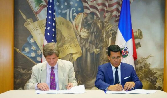 República Dominicana y Estados Unidos cierran acuerdo de cielos abiertos
