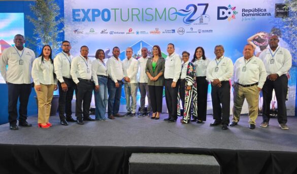 ADOMPRETUR juramenta nueve nuevos integrantes de filial Sosúa-Cabarete, en marco de EXPOTURISMO 2024