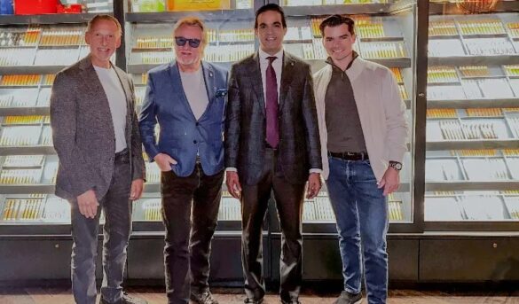 Lanzan marca de cigarros con homenaje a RD