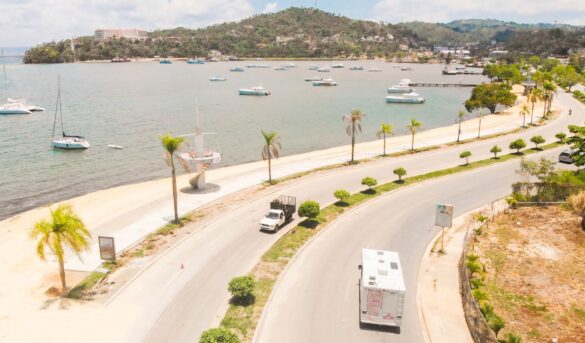 Retrasos en construcción de nueva entrada a Samaná preocupa a hoteleros