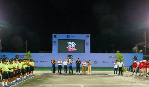 Ministro de Turismo David Collado pondera torneo ATP Challenger125