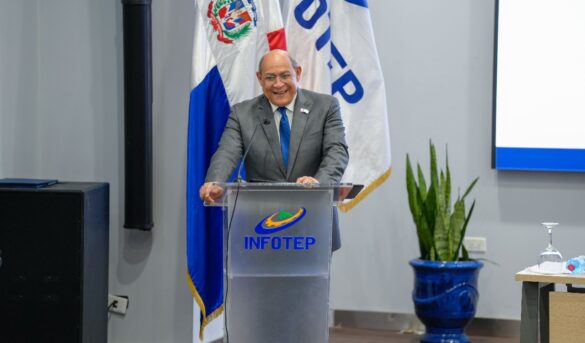 Adompretur e Infotep renuevan acuerdo para promover la capacitación técnica enfocada en el turismo