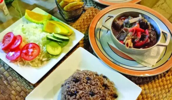 Chivo picante, sabor criollo con sello de Duvergé