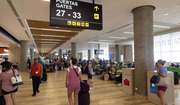 Turistas encuestados tiene intención de regresar a país