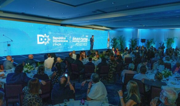 Collado promueve turismo de RD ante TTOO y agentes de viajes de Puerto Rico
