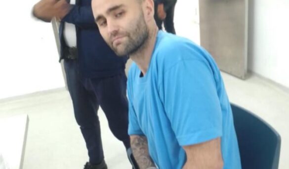 Denuncian prisión de un turista británico sin cargos en la RD