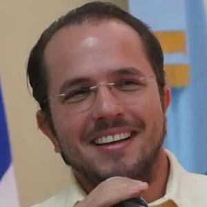 claudio-camano-velez