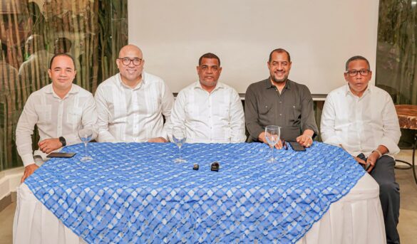 Dos Ciudades, un Destino: Barahona y Pedernales se Unen para Celebrar el Festival Turístico y Cultural