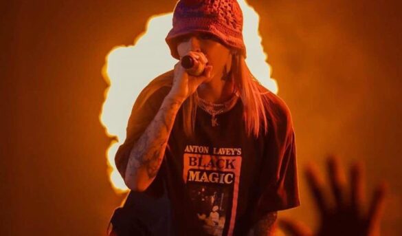 Trapera Young Miko en concierto