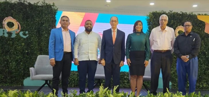 Resaltan que el turismo impulsa la economía dominicana con aportes millonarios y la creación de 600 mil empleos