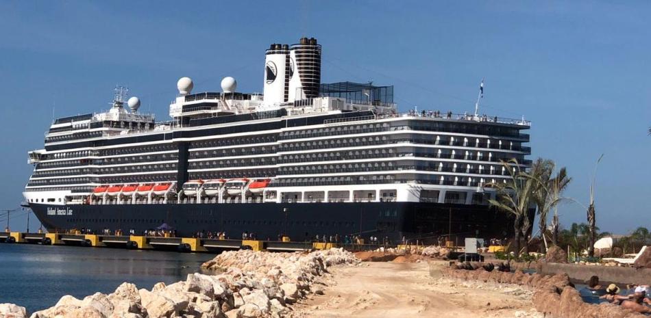 Llega cuarto crucero a Pedernales con 2,000 turistas