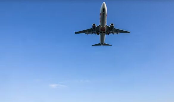 Auge en la aviación: pasajeros y carga alcanzan máximos históricos