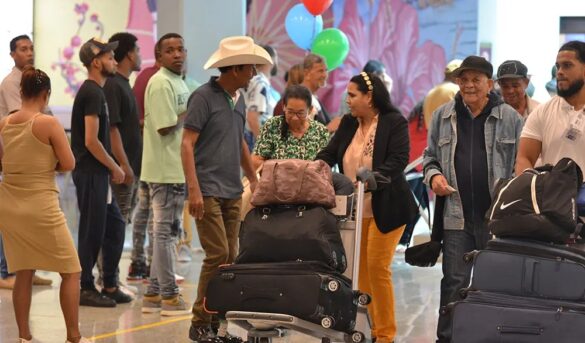 Criollos llegan a la calidez de RD para festividades