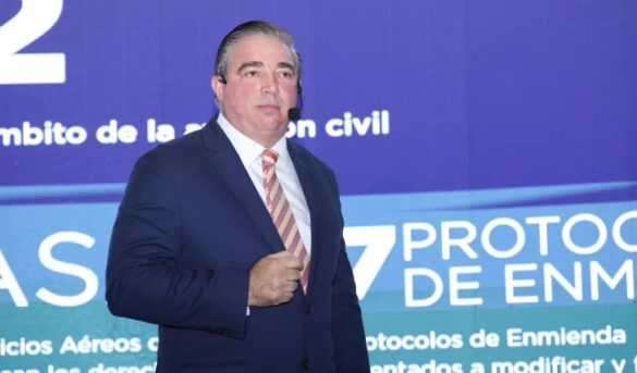 JAC resalta papel fundamental del transporte aéreo en el desarrollo país