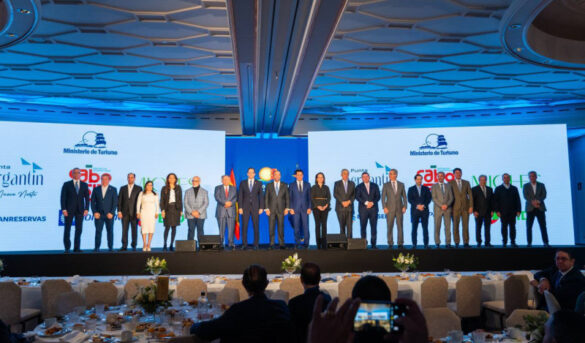 País logra inversiones por más de US$1,500 millones en el segundo día de Fitur 2025