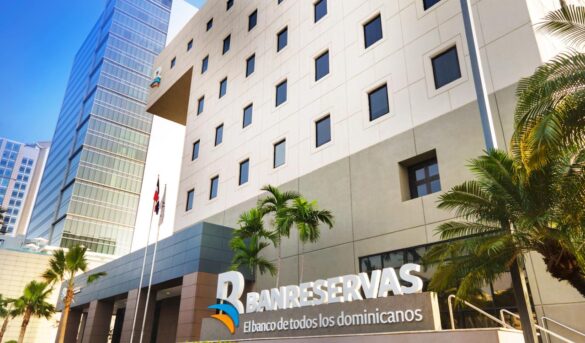 Banreservas realizará en Fitur 2025 ronda de negocios y firma de acuerdos de inversión