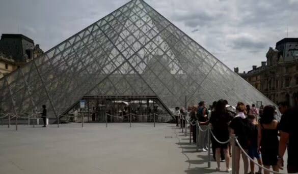 Turismo masivo: los museos del mundo también toman medidas