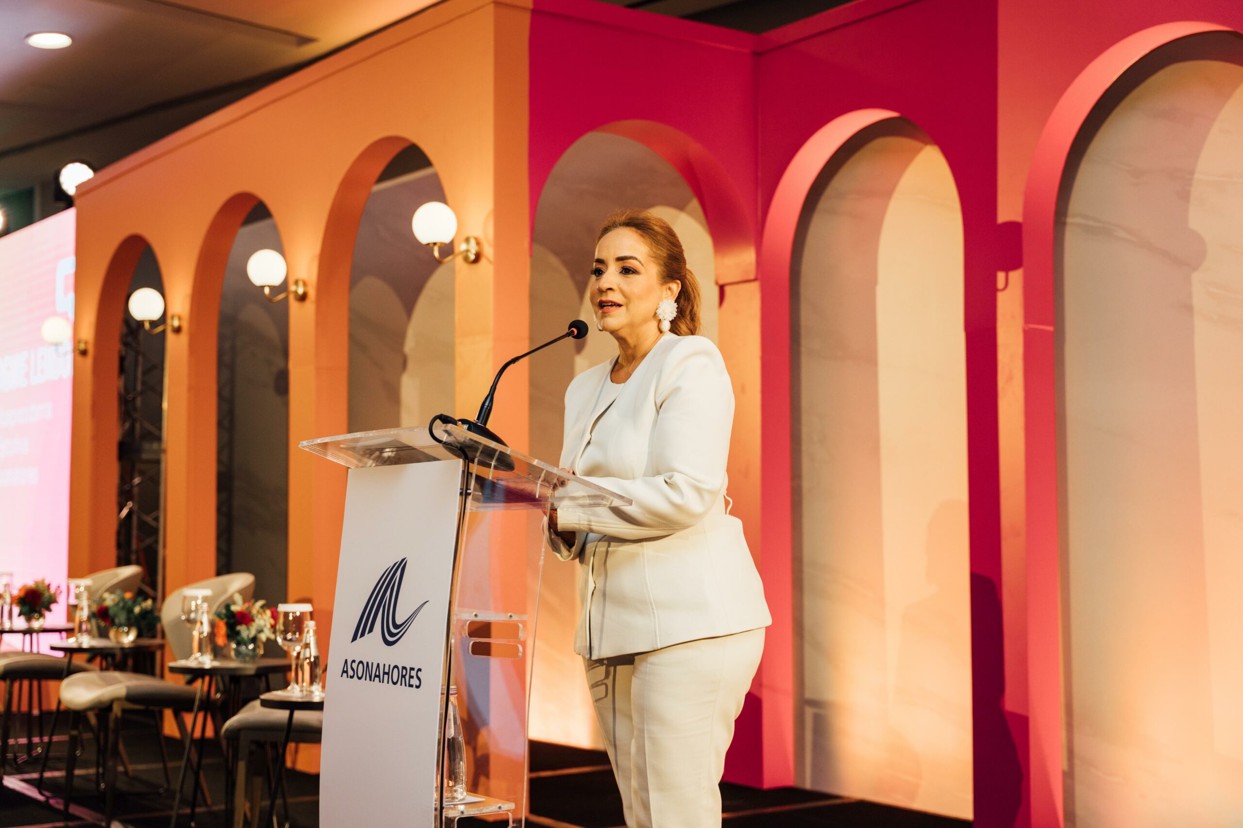 Aguie-Lendor-2-scaled