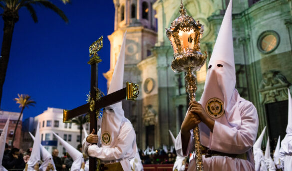 Las mejores Semanas Santas de España, únicas declaradas Fiestas de Interés Turístico Internacional)