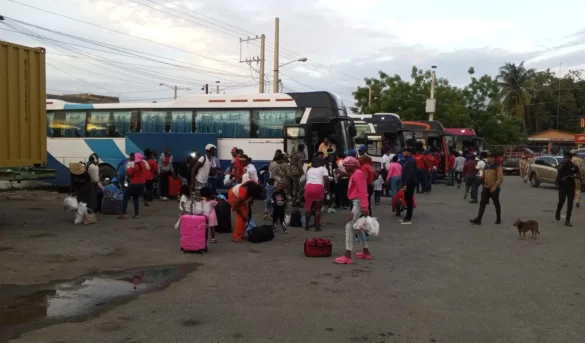 Aumento de turistas en Pedernales y regreso de haitianos a su país: Un fin de semana largo inusual
