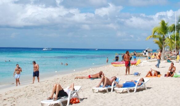 Premian entidades por lucha contra la explotación sexual