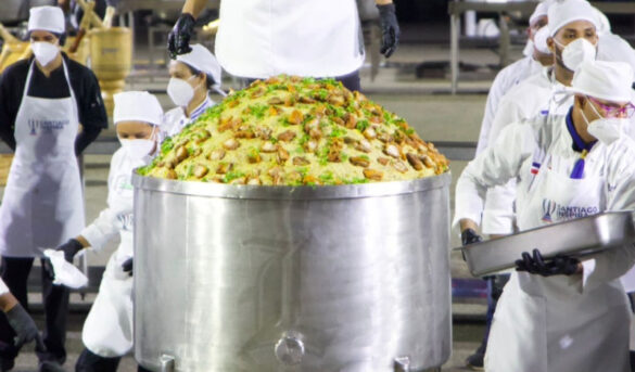 Santiago impone un nuevo Récord Guinness con el mofongo más grande del mundo