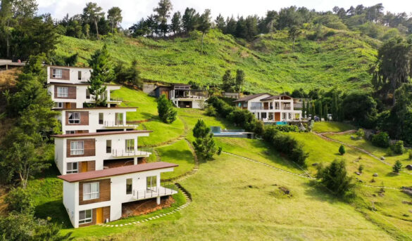 Alepo Village: un oasis de tranquilidad y sabor en Manabao