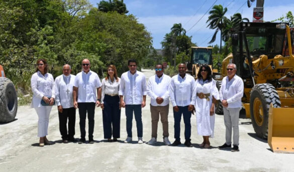 Ministerio de Turismo invierte RD$ 117 millones en vía hacia Playa Teco