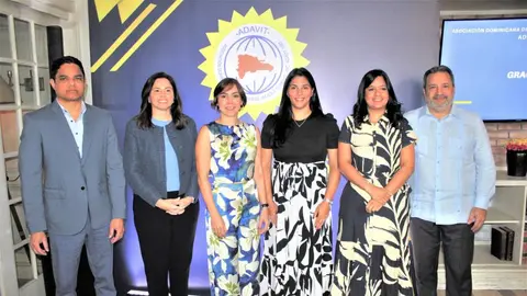 Agencias de Viajes y Turismo juramentan nueva directiva