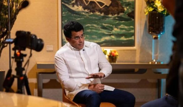 David Collado dice que está concentrado en el Ministerio de Turismo