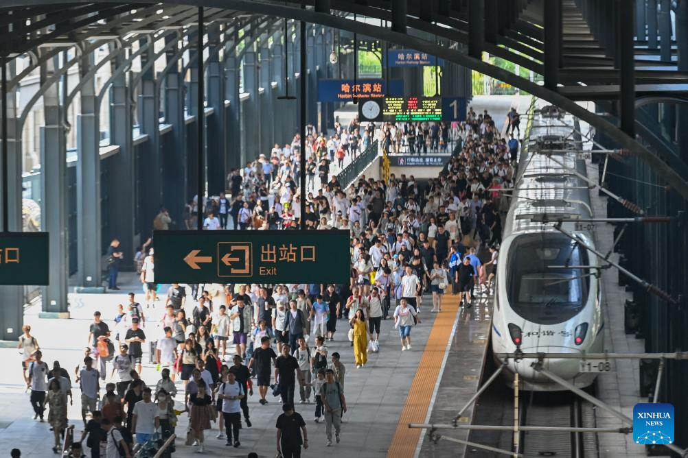 China Railway Harbin Bureau Group gestiona 9,775 millones de viajes de pasajeros