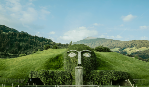 Naturaleza, arte y magia, así es el museo de 'Los mundos de cristal de Swarovski'
