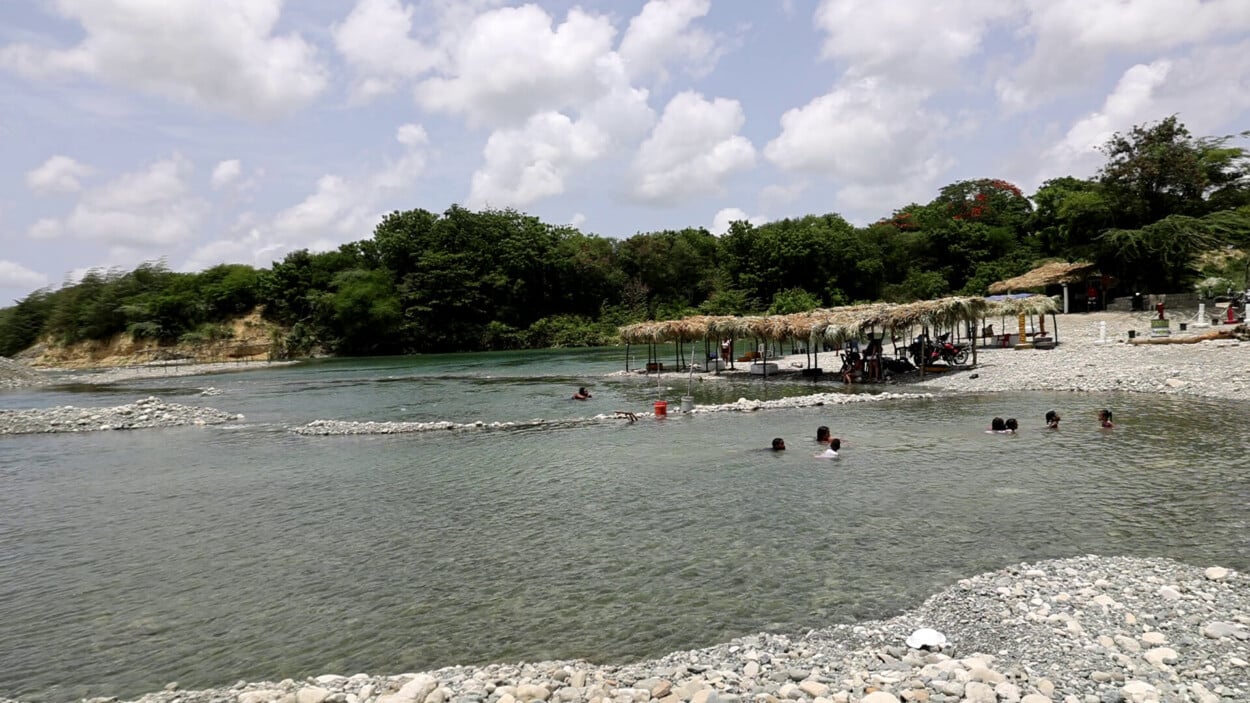 Los 3 Charquitos: el destino perfecto para un escape refrescante en Baní