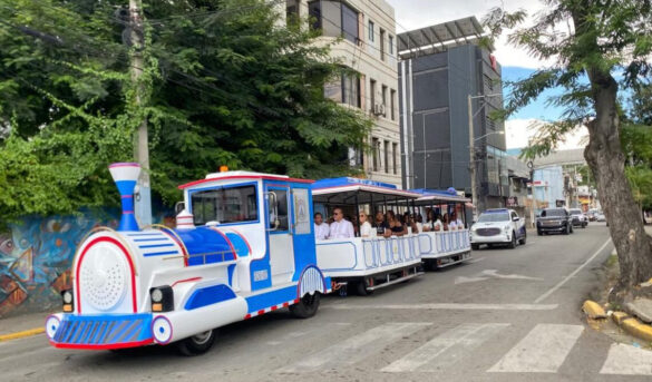 Santiago promueve Tren Turístico con visita de tour operadores de EE.UU.