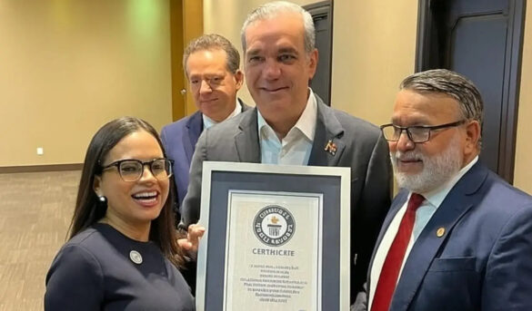 Presidente Abinader felicita a Restaurante Amigos por récord Guinness
