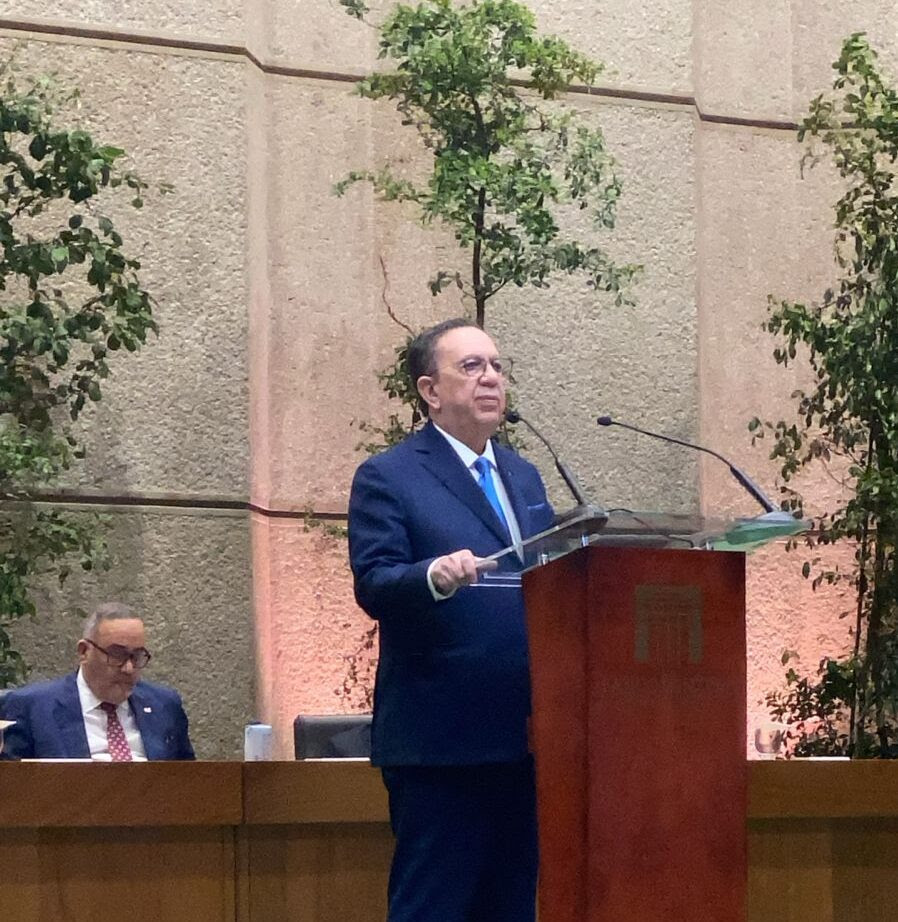 Valdez Albizu destaca fundamentos que consolidan a RD como destino líder de inversión extranjera