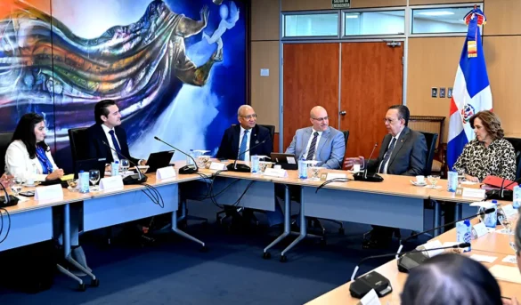 FMI concluye consulta y prevé que República Dominicana acelere su crecimiento