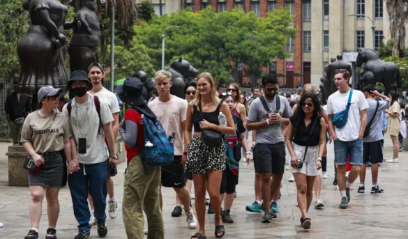 Estos son los países que más turistas extranjeros enviaron a Colombia en 2025, con ingresos por US$11.344 millones