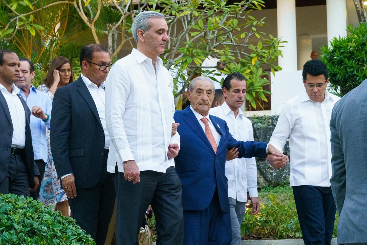 Empresa turistica española -Los Hidalgo- relanza gran hotel Sto.Dgo Bay Convention Resort Cacino- en Boca Chica