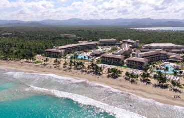 Miches estrena dos nuevos hoteles en playa Esmeralda
