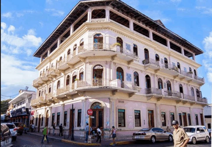 Edwin Espinal Estévez: Hotel Mercedes fue 'el primer hotel moderno del Cibao”