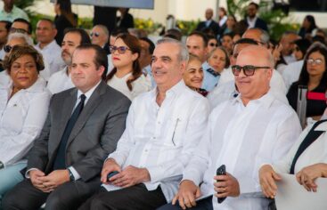 Abinader inaugura radar meteorológico para fortalecer seguridad aérea