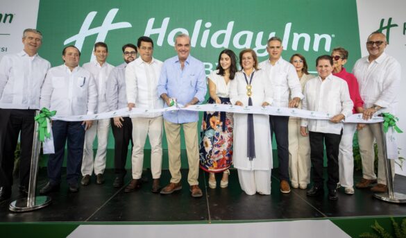 Presidente asiste inauguración hotel US$26 mm en Puerto Plata 