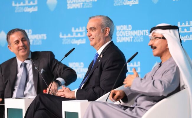 El presidente Abinader destaca en Dubái el avance del aeropuerto de Manzanillo