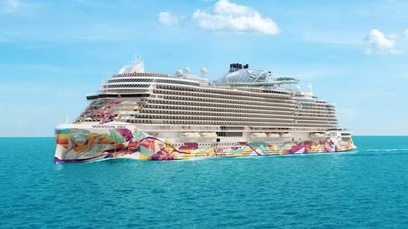 Los cruceros rechazan ser los culpables de la turismofobia: solo suponen el 2% de los pasajeros